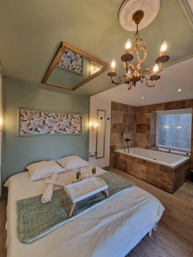 Apartment L'Experience Love Room L'Etrat