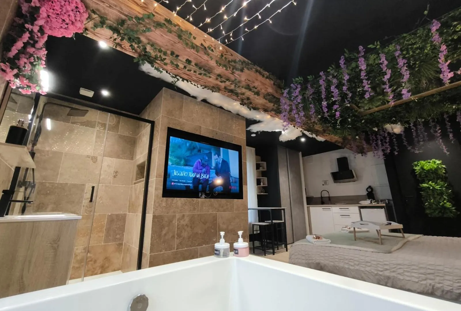 L'Experience Love Room L'Etrat Apartment